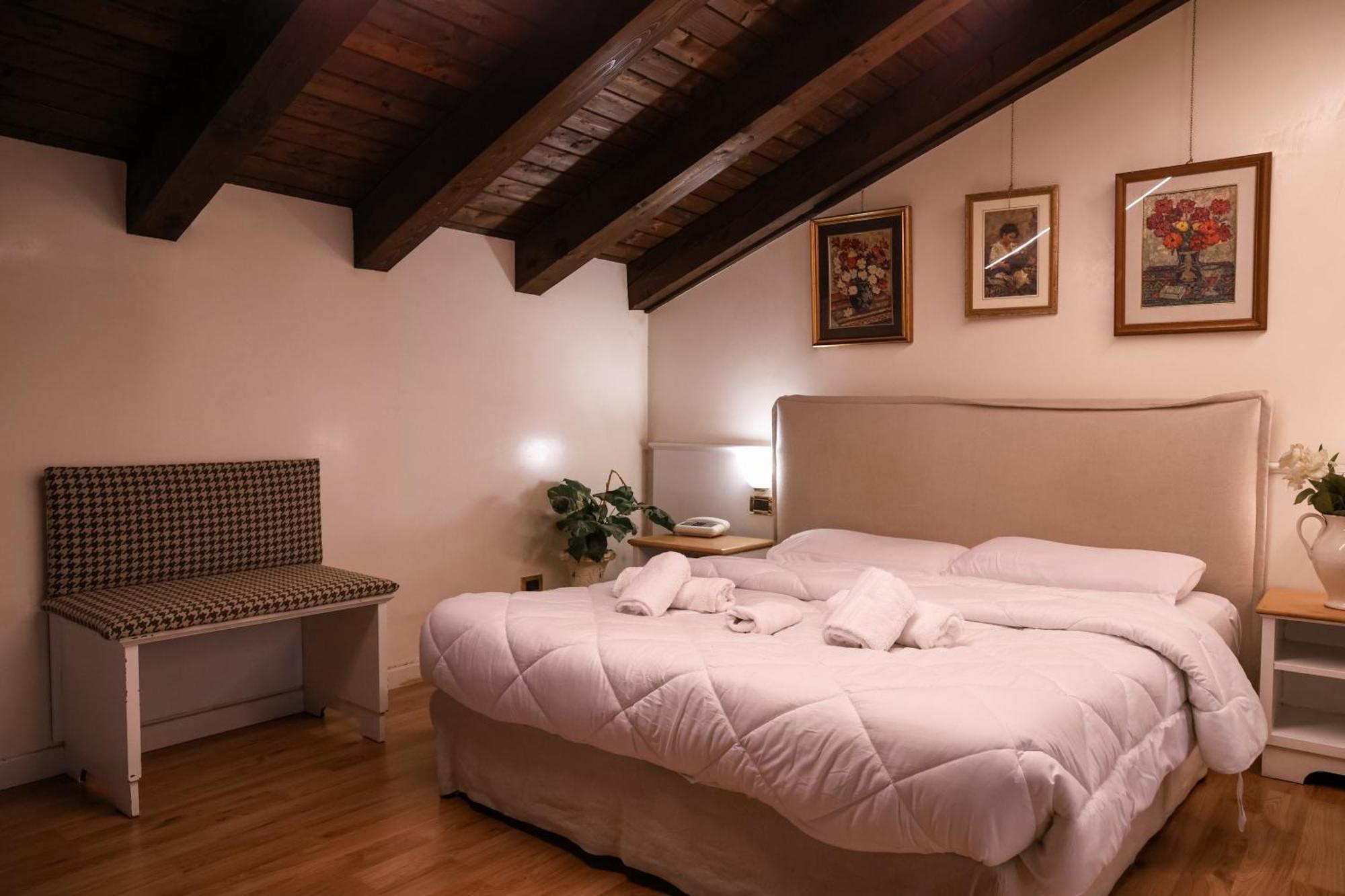 Hotel Villa Sara Mestre Exteriér fotografie